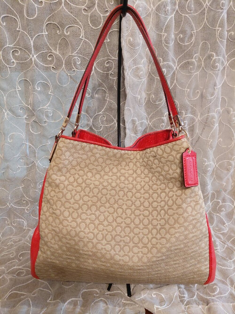 Coach Madison Phoebe Op Art Needlepoint Shoulder Tote 26281 Satchel Hobo Coral